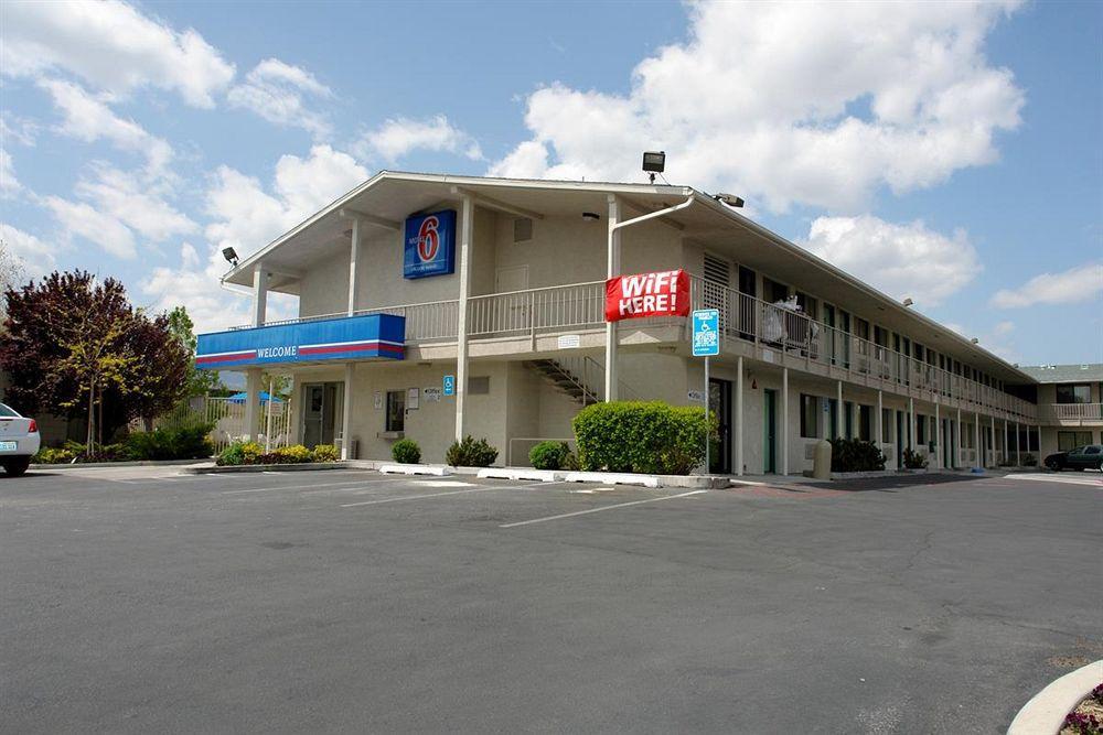 Motel 6-Reno, Nv - Virginia Plumb Exteriör bild